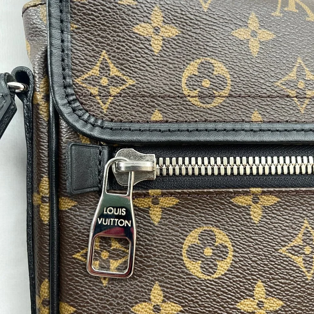 New Auc Louis Vuitton Monogram Macassar Canvas Bass MM Messenger/crossbody Bag